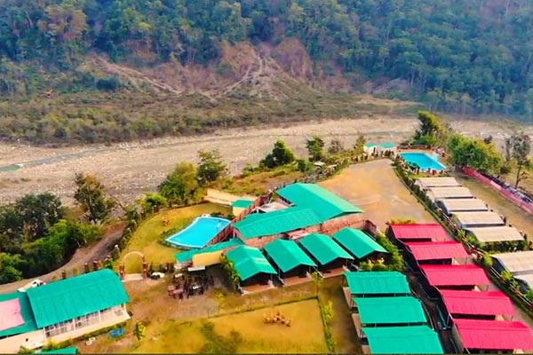 Luxury Jungle Tents with Swimming Pool, Rishikesh 01