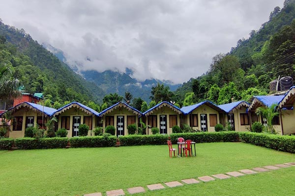 Riverside Luxury Jungle Cottages, Rishikesh 01