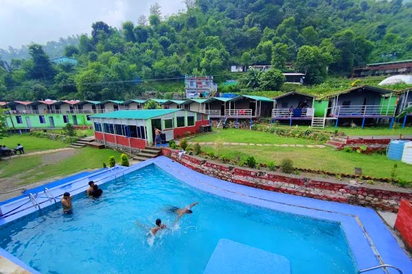 Luxury Camp with Swimming Pool in Shivpuri, Rishikesh 01