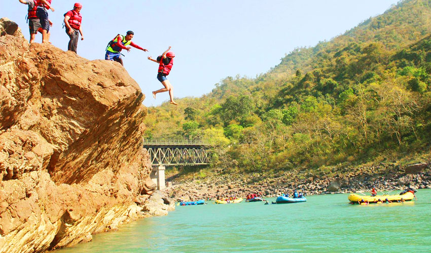 Cliff Jumping, Rishikesh